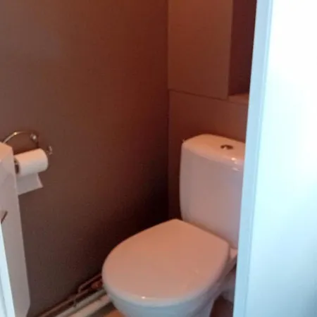 Apt Triplex Spacieux Et Lumineux Plein Centre Face Cathedrale Proche Omaha Beach アパート *