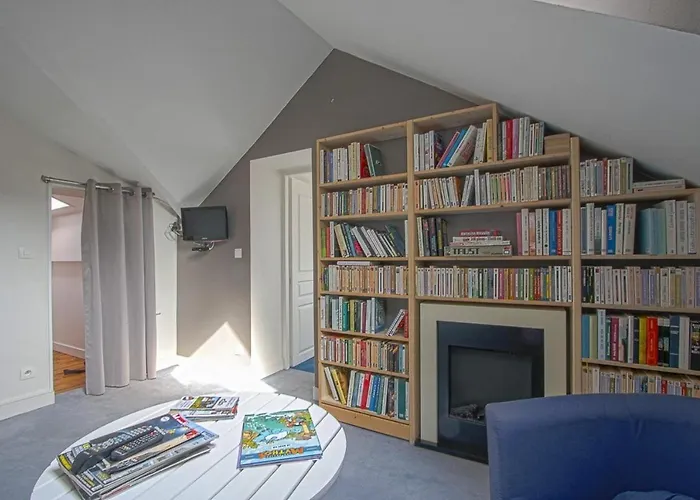 Apt Triplex Spacieux Et Lumineux Plein Centre Face Cathedrale Proche Omaha Beach