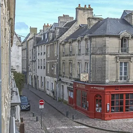 Apt Triplex Spacieux Et Lumineux Plein Centre Face Cathedrale Proche Omaha Beach *