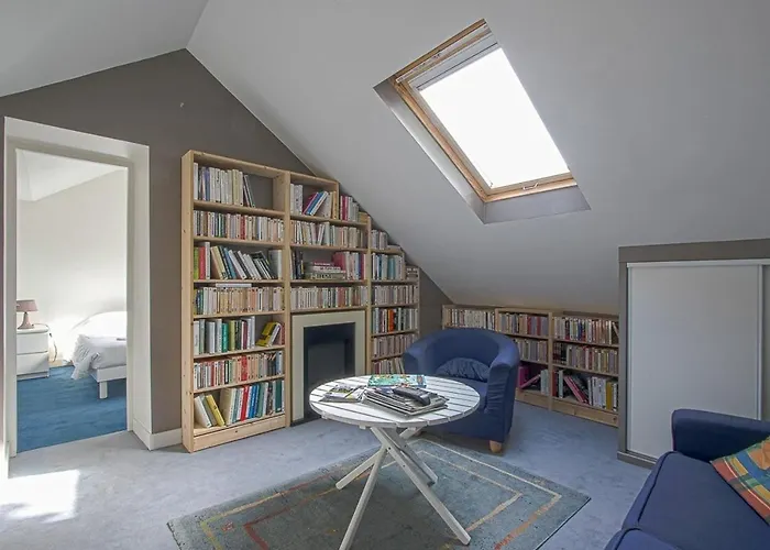 Apt Triplex Spacieux Et Lumineux Plein Centre Face Cathedrale Proche Omaha Beach Appartement Bayeux