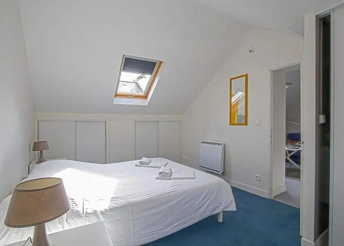 Apt Triplex Spacieux Et Lumineux Plein Centre Face Cathedrale Proche Omaha Beach Bayeux